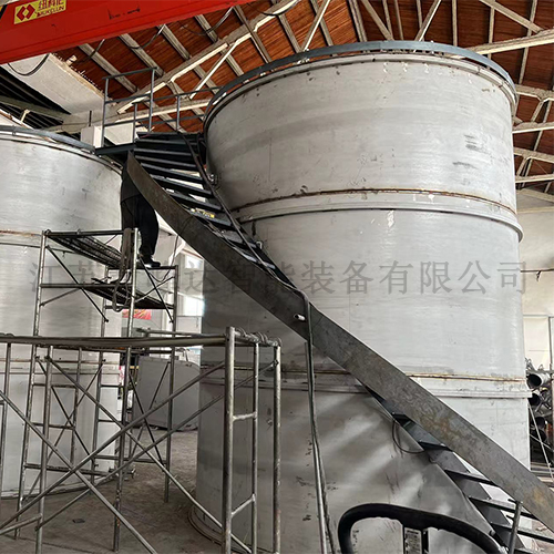 1769392885801840.jpg 大型不銹鋼儲罐 (5).jpg